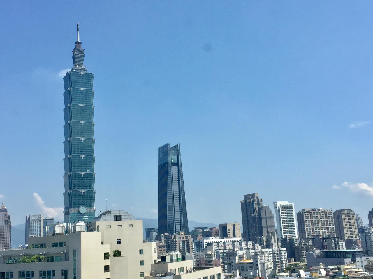 ADB: PDB Taiwan 2021 Naik 1,3% Menjadi 4,6%