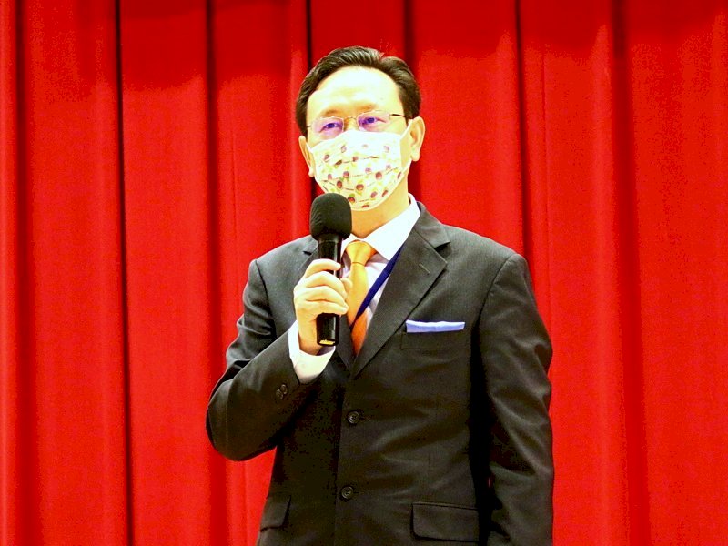 Ketua OCAC Tung Chen-yuan Bentuk Tim Peduli Pencegahan Epidemi Pelajar Tionghoa Perantauan