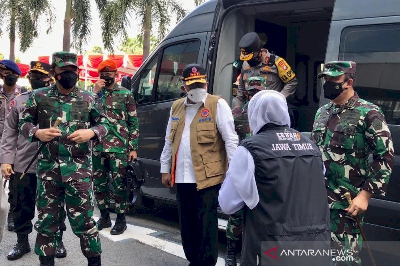 Panglima TNI: Masyarakat Ikut Vaksin adalah Pahlawan Kesehatan