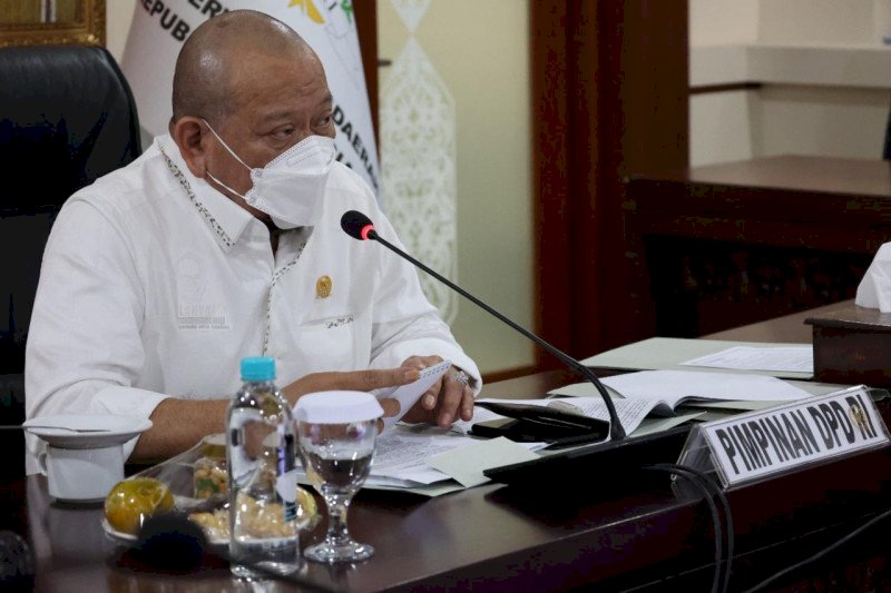 Ketua DPD RI Dorong Pemberian Insentif untuk Sopir Angkutan Umum