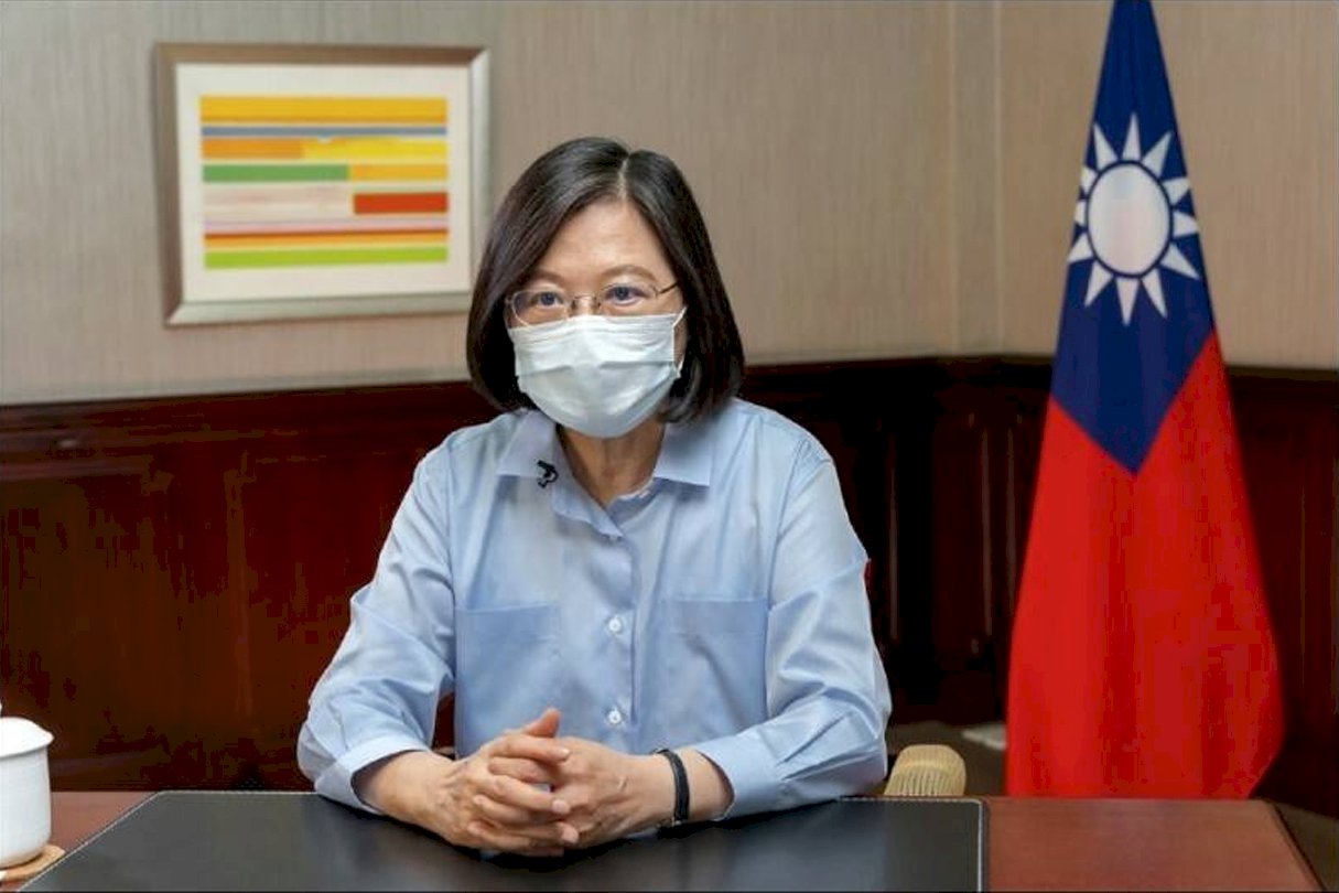 Wawancara Eksklusif Media Jepang Bungeishunjū, Presiden Tsai: Negara Asia Timur Segera Membentuk Mekanisme Dialog Keamanan