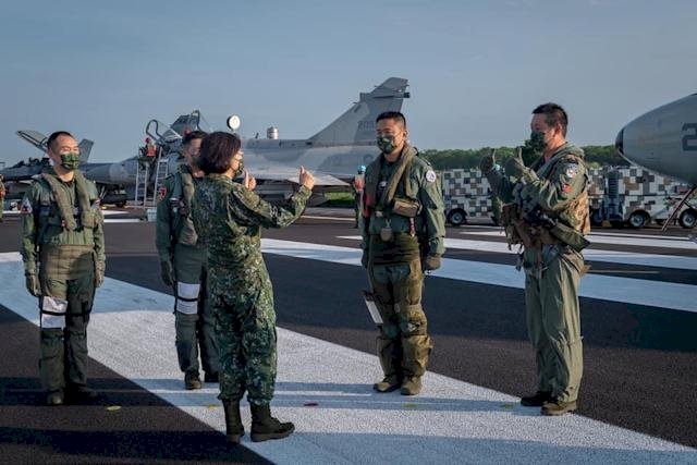 Presiden Tsai: Tunjukkan Kepercayaan Diri AU dalam Mempertahankan Wilayah Udara Taiwan