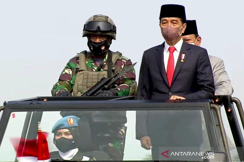 Presiden Jokowi Tetapkan 3.103 Orang Komponen Cadangan TNI