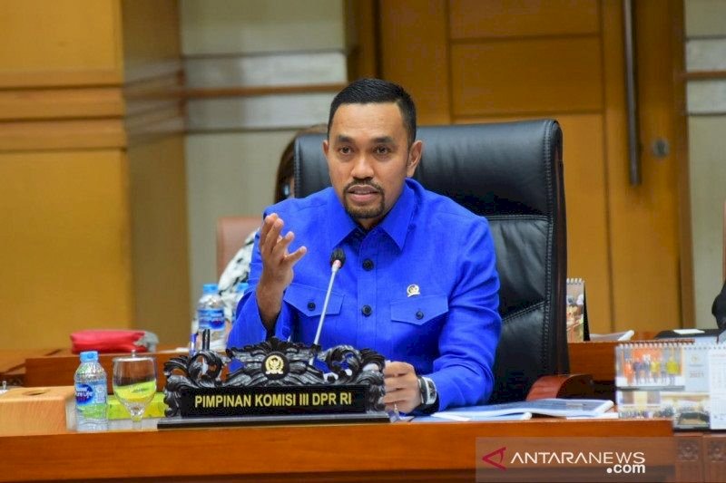 Sahroni Dukung Polri Berantas 