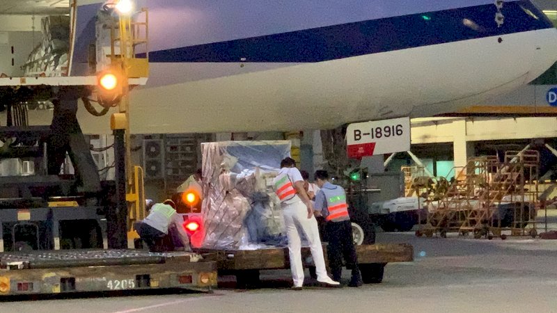 Pengiriman Vaksin BNT Tahap ke-11 Tiba di Taiwan Pagi Ini