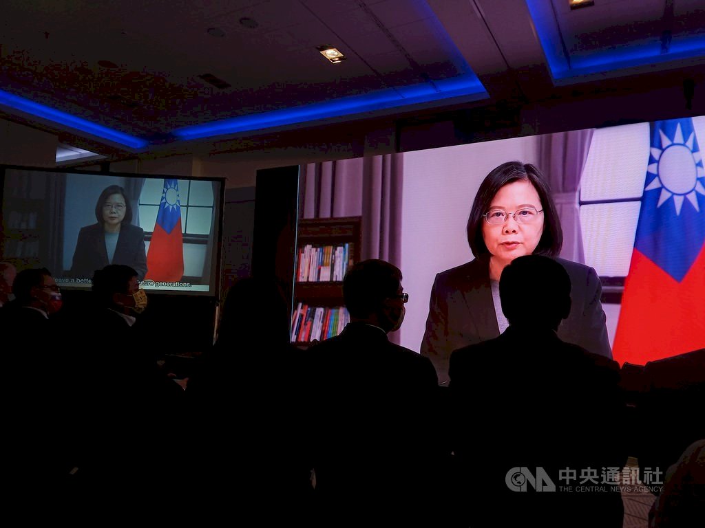 Presiden Tsai: Taiwan Siap Bekerja Sama dengan Dunia untuk Mencapai  Tujuan Emisi Nol-Bersih pada 2050