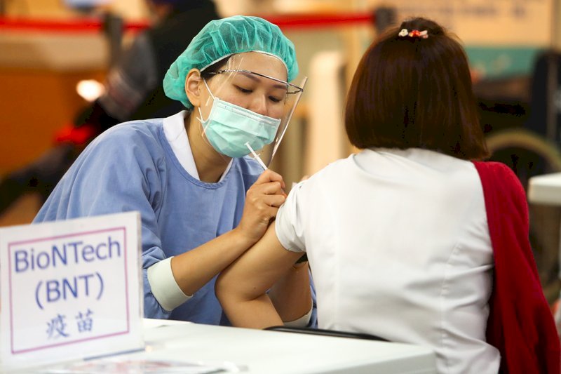 Masih Ada Warga yang Bersikukuh Tidak Divaksin, Pakar: Tingkat Keparahan Akibat Terpapar COVID-19 akan Meningkat 20 Kali Lipat