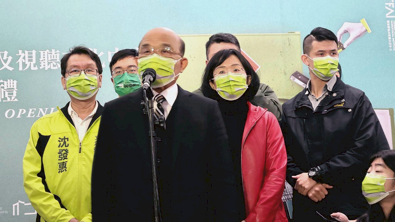 Penularan Klaster Bandara Taoyuan Memanas, PM Su Mengimbau Meningkatkan Cakupan Vaksinasi