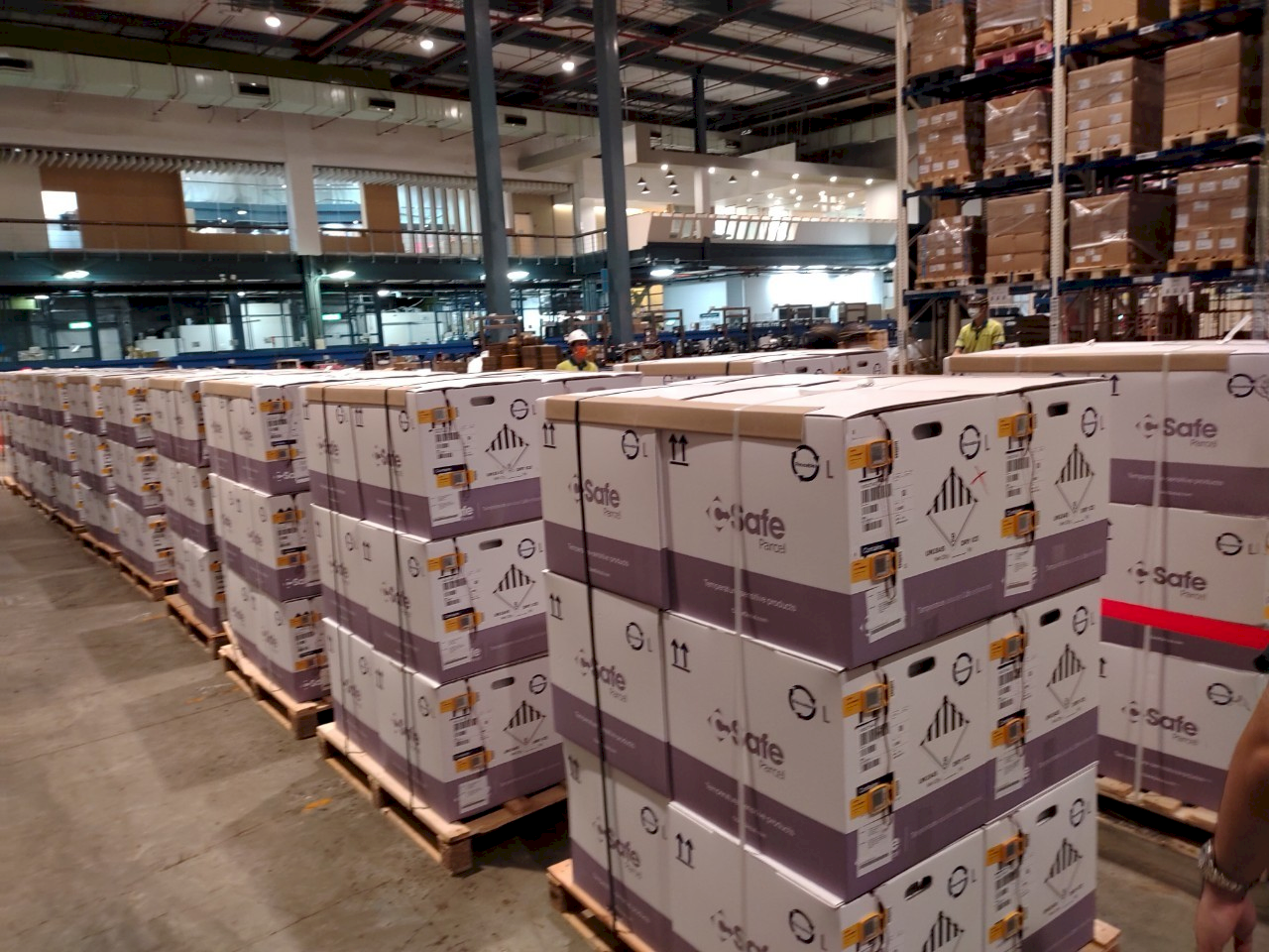 Pengiriman Terakhir Sekitar 919 Ribu Dosis Vaksin BNT Tiba di Taiwan