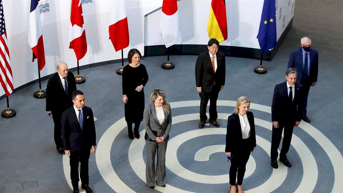G7 Gelar KTT Virtual Perihal Ukraina