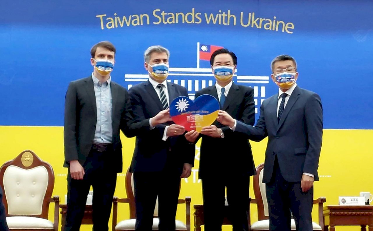 Apakah Taiwan akan Mengirim Bantuan Medis ke Warga Ukraina, MOFA: Tidak Menutup Kemungkinan