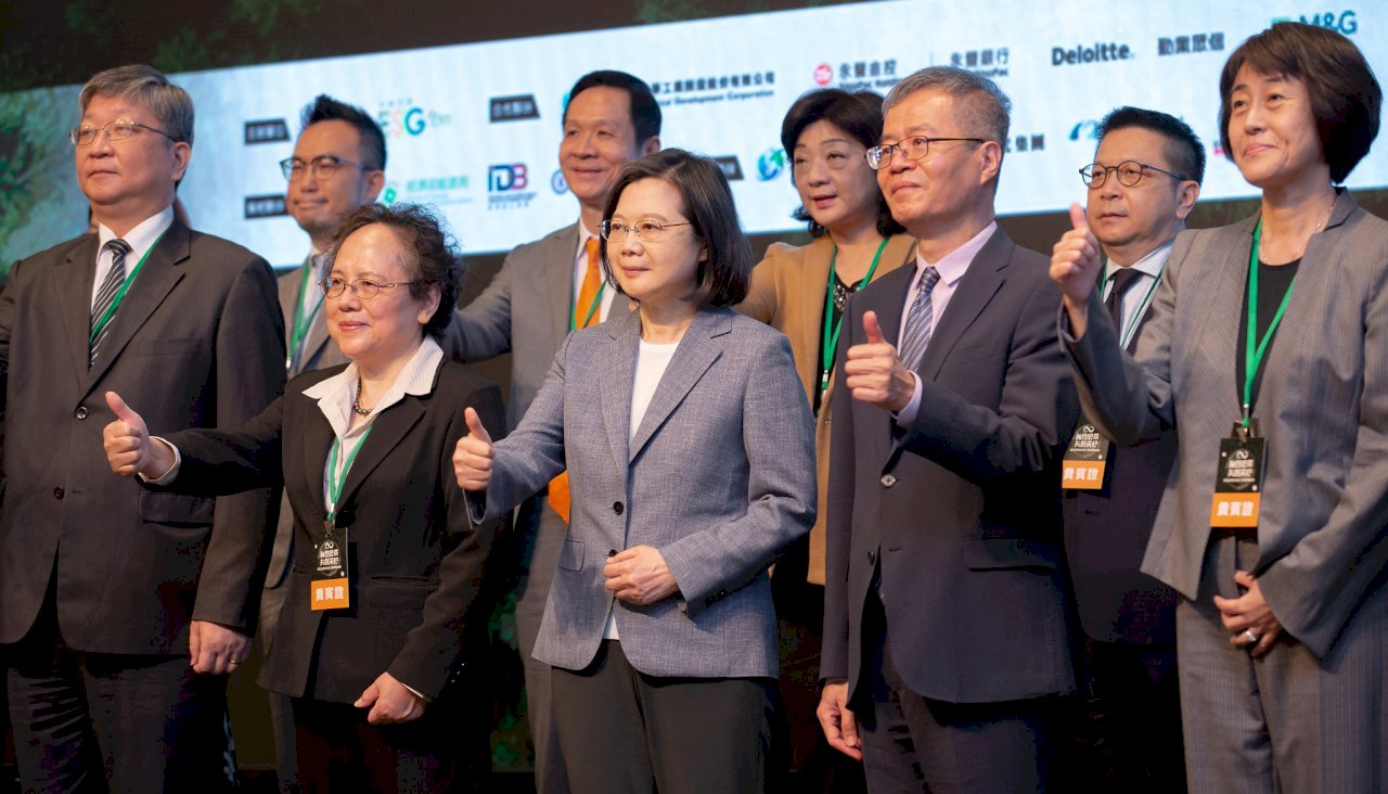 Presiden Tsai: Taiwan Akan Dorong Empat Program Transformasi untuk Mencapai Target Transformasi Nol Bersih 2050