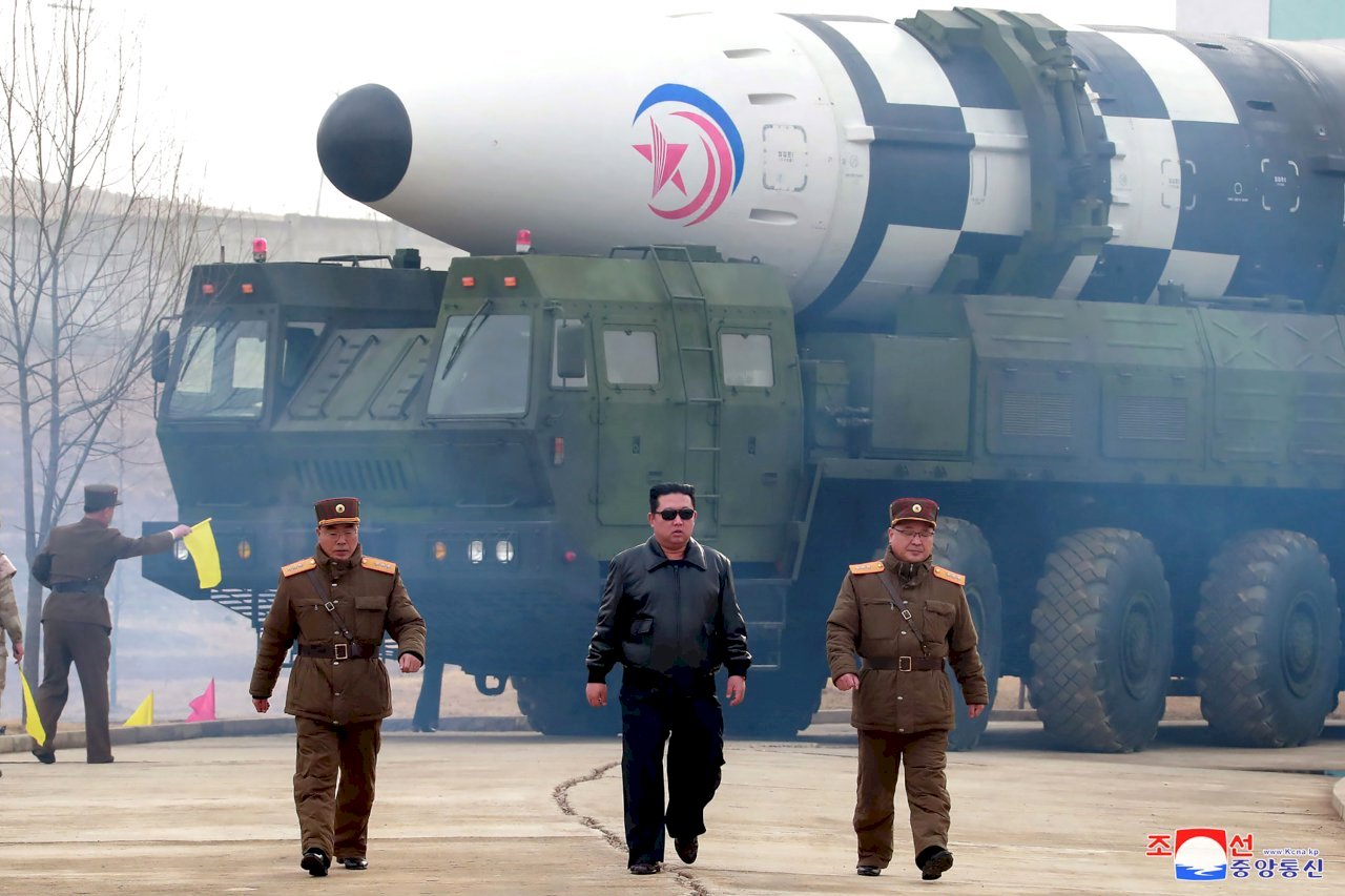 Korea Utara: Hadapi Sanksi Baru, Sistem Alutsista ICBM Mampu Menangkal Amerika Serikat