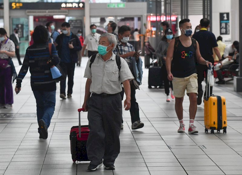 MOHW: Pendistribusian Obat Tanggapi Meningkatnya Kasus Kematian Setelah 3 Minggu Peningkatan COVID-19