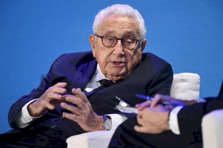 Henry Kissinger: Taiwan Tidak Seharusnya Menjadi Jantung Negosiasi AS dan RRT