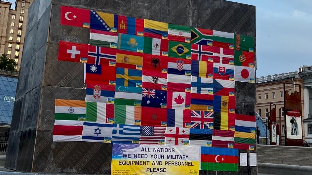 Bendera Taiwan Muncul di Lapangan Kemerdekaan Kyiv!