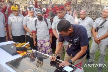 Menparekraf: Kenaikan Biaya Masuk Candi Borobudur Ditunda
