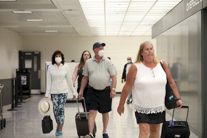 Per 12 Juni Amerika Hapuskan Peraturan Tes COVID-19 Bagi Para Pendatang Asing
