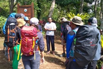 BTNGR Izinkan 700 Wisatawan Mendaki Gunung Rinjani Setiap Hari