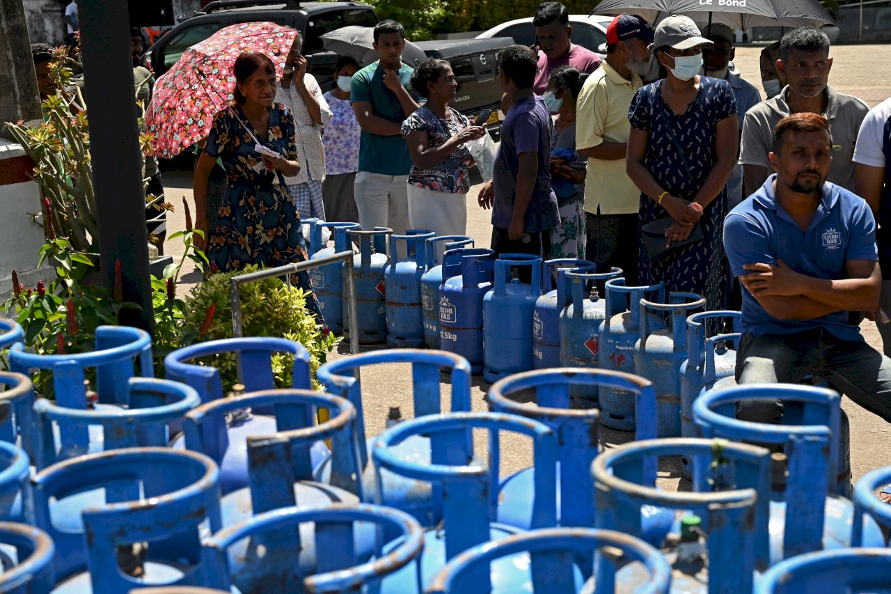 Ekonomi Sri Lanka nyaris ambruk, angka inflasi bulan 7 meroket hingga 60,8% catat tertinggi dalam sejarah