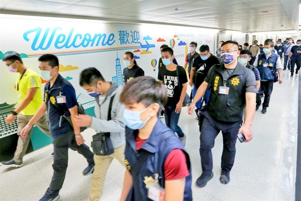 Sembilan Warga Korban Penipuan Pekerjaan Kamboja Kembali ke Taiwan