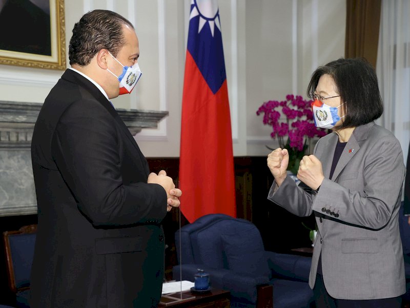 Bertemu Menlu Guatemala, Presiden Tsai Ing-wen: Sekutu Demokratis Harus Melindungi Perdamaian dan Kebebasan