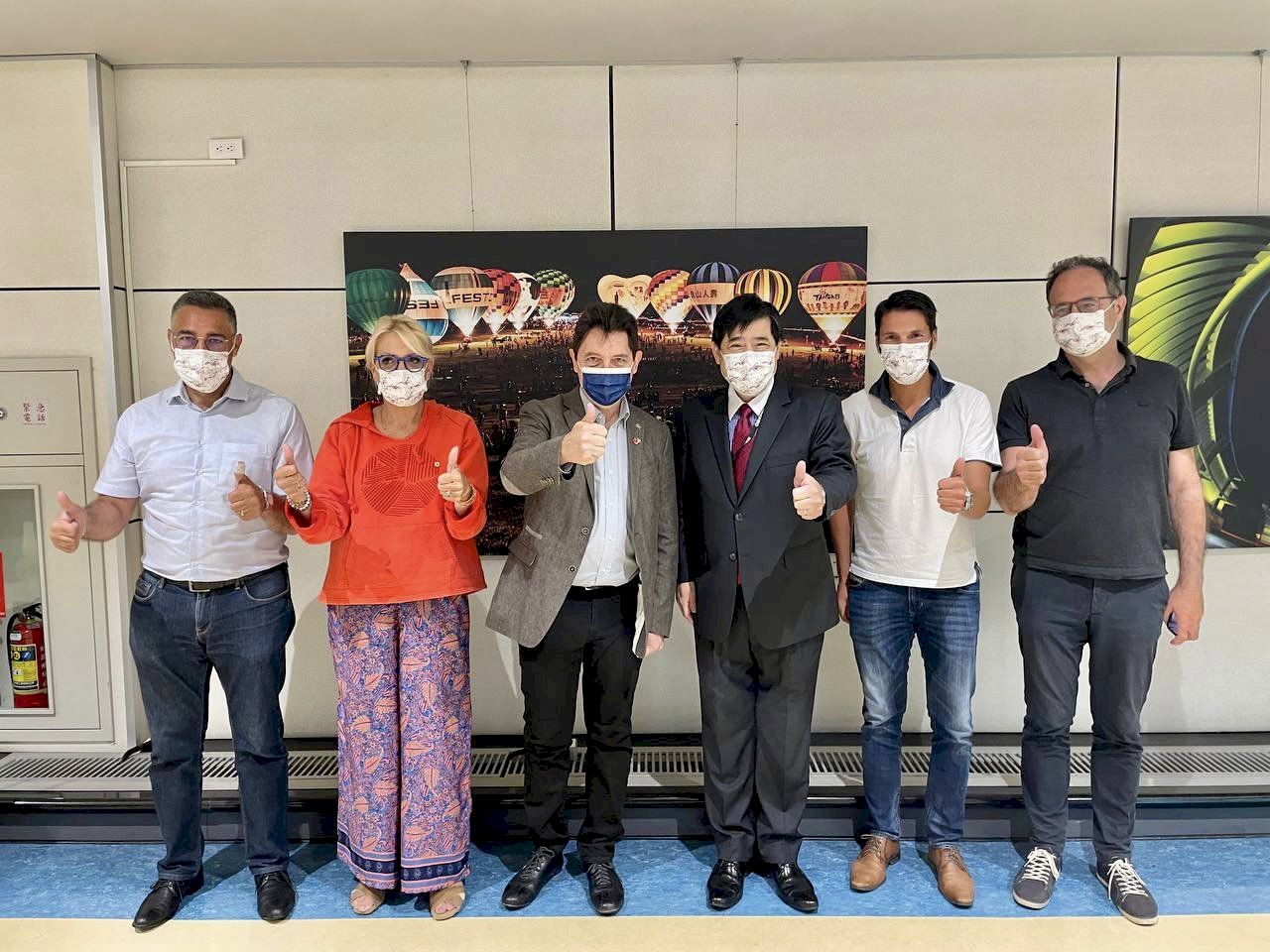 Rombongan Prancis yang dipimpin Cyril Pellevat Tiba di Taiwan