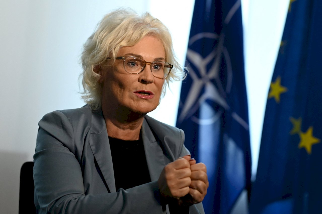 Menteri Pertahanan Jerman: Jerman Khawatir dengan Aksi Tindakan Militer TPR Daratan Tiongkok