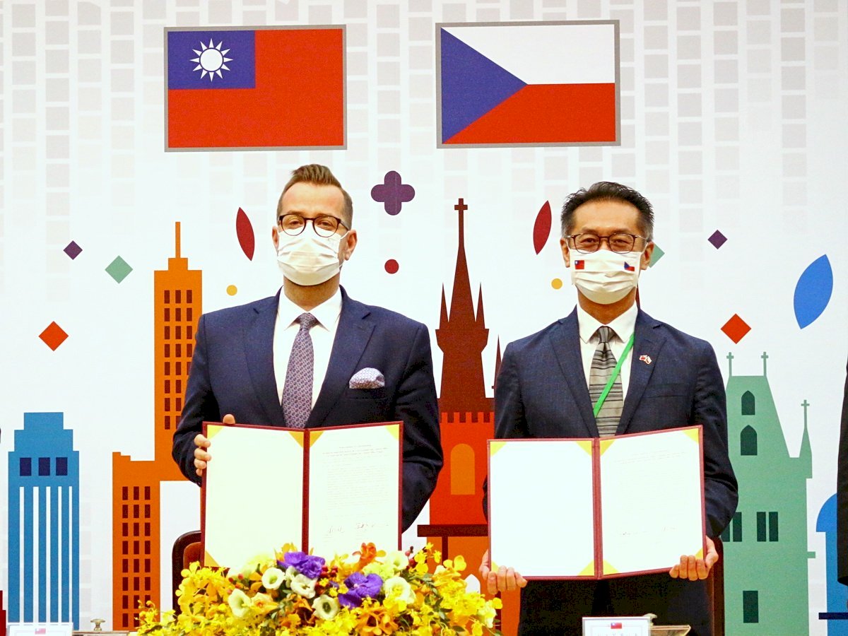 Penandatanganan MoU Kerja Sama Semikonduktor Taiwan-Ceko, MOFA: Tonggak Sejarah Hubungan Bilateral
