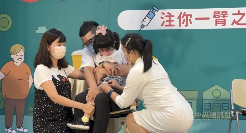 Program Vaksinasi Influenza Gratis 2022 Resmi Diluncurkan 1 Oktober, Lebih Dari 140.000 Suntikan Diberikan pada Hari Pertama