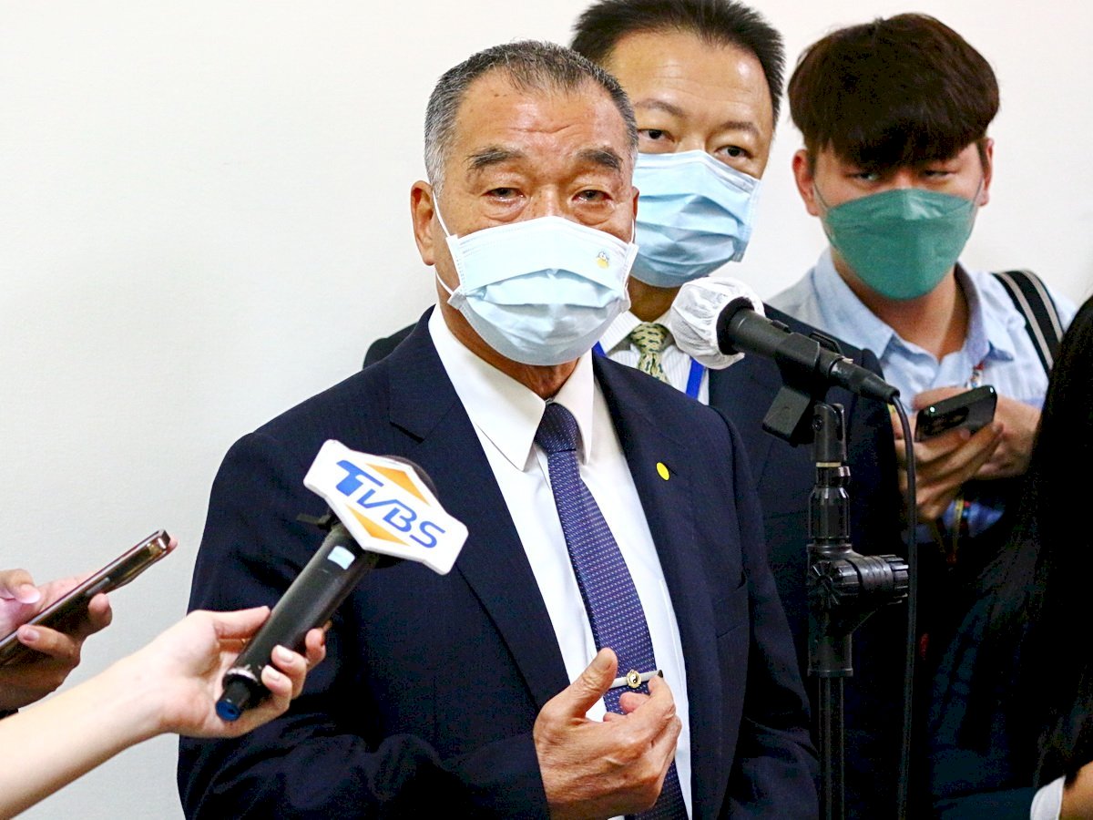 Chiu Kuo-cheng: Tidak Berharap Terjadi Perang, Militer Selalu Siap Sedia