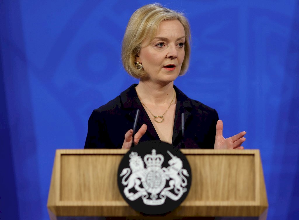 Liz Truss, PM Tersingkat dalam Sejarah Inggris, Turun Takhta Meninggalkan Luka Bagi Ekonomi Inggris