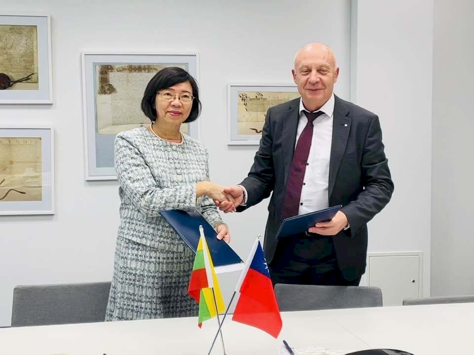 Penandatanganan Perjanjian Kerja Sama Perpustakaan Nasional Taiwan dengan Estonia dan Lituania