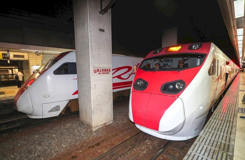 Jadwal Operasi Kereta Api Bagian Timur Ditambah 4 Jalur untuk Antisipasi Pemilu 9 in 1