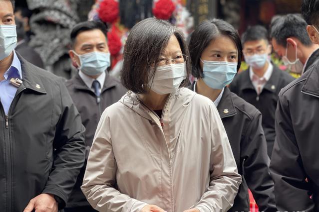 Presiden Tsai Ing-wen: Terima Kasih Kepada Tentara Nasional yang Tetap Bertugas Menjaga Keamanan Selama Liburan Festival Musim Semi