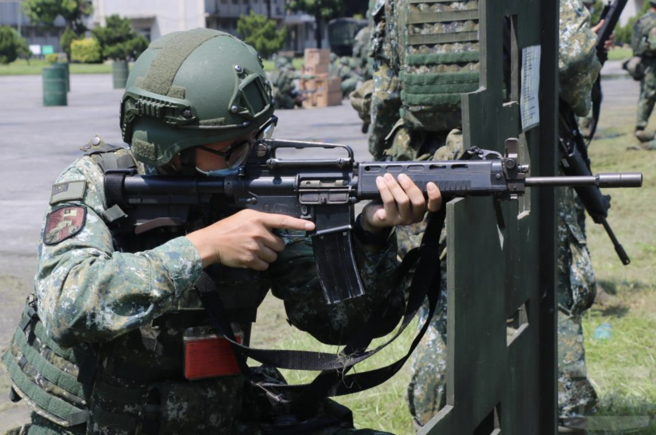 Pelatihan Wamil 1 Tahun Mencakup Latihan Perang Riil