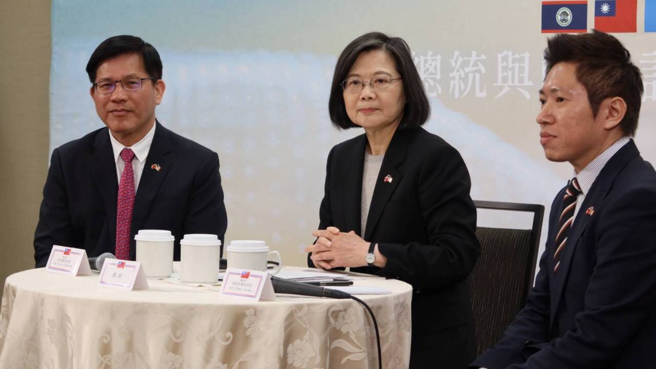 Pertemuan Tsai-McCharty / Presiden Tsai Minta RRT Tidak Bereaksi Secara Berlebihan
