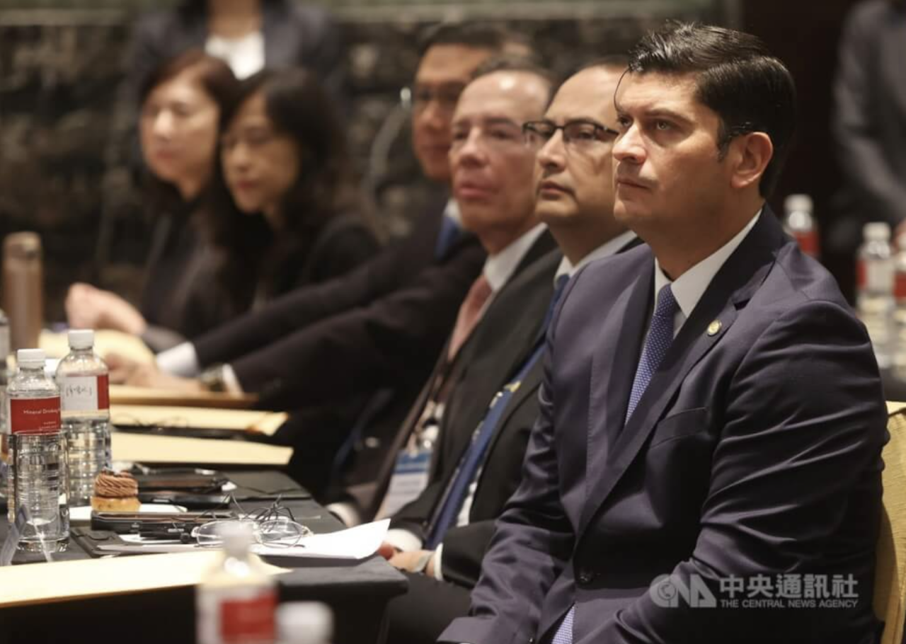 ※瓜地馬拉官員：不要求台灣送錢 也不會像宏國欠債