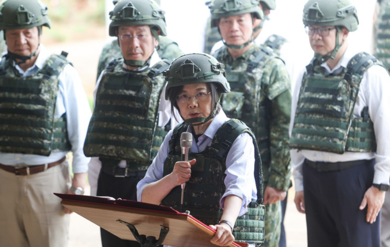Wanita Ikut Militer, Presiden Tsai: Berharap Semakin Banyak Wanita Ikut, Pertahanan Nasional Tidak Membedakan Gender