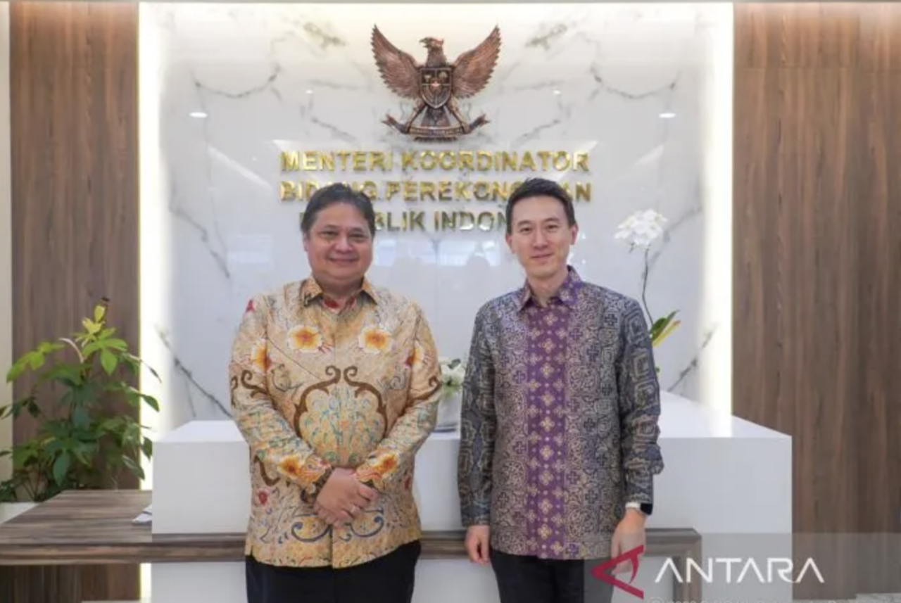 Menko Airlangga Sebut Pemerintah Terus Kurangi Kesenjangan Digital