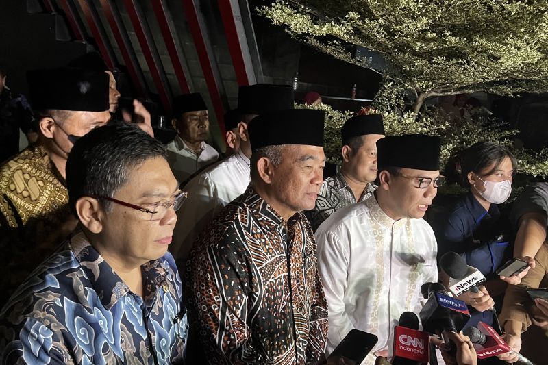 Menko PMK Sebut Perawatan COVID-19 Ditanggung BPJS