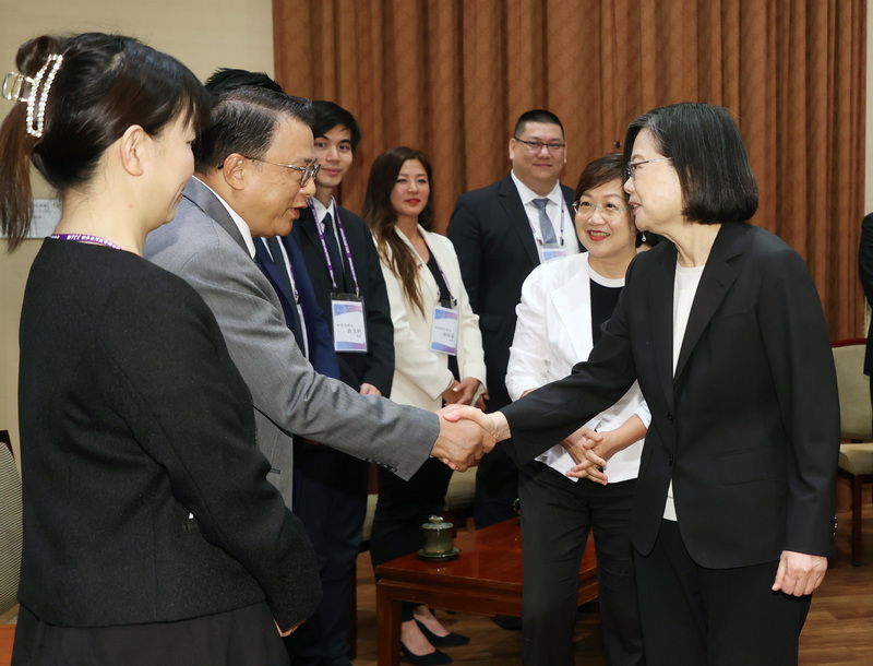 Upayakan Partisipasi CPTPP, Presiden Harap WTCC dan Pengusaha Taiwan Maju Memperbesar Pengaruh