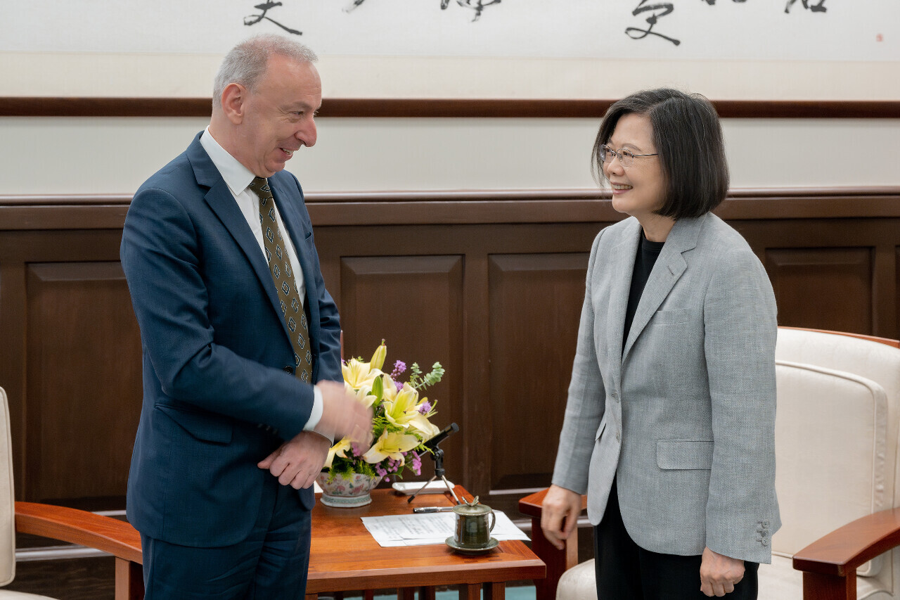 Hubungan Kerja Sama Taiwan – Prancis Kian Erat, Presiden Tsai: Hasil yang Maksimal