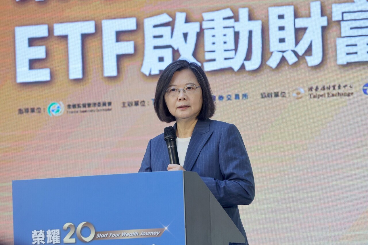 Dorong Perkembangan Pasar Modal, Presiden Tsai: Saham Taiwan Naik Lebih dari 9 Ribu Poin