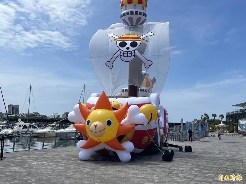 Kapal OnePiece Berlabuh di Tainan! Saksikan Kemegahan Kapal Thousand Sunny Setinggi 12 Meter!