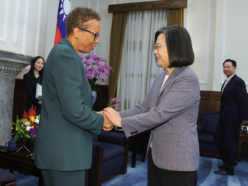 Bertemu Dubes PBB Negara Sahabat Diplomatik  Presiden Tsai Ing-wen: Dunia Tidak Boleh Tidak Ada Taiwan