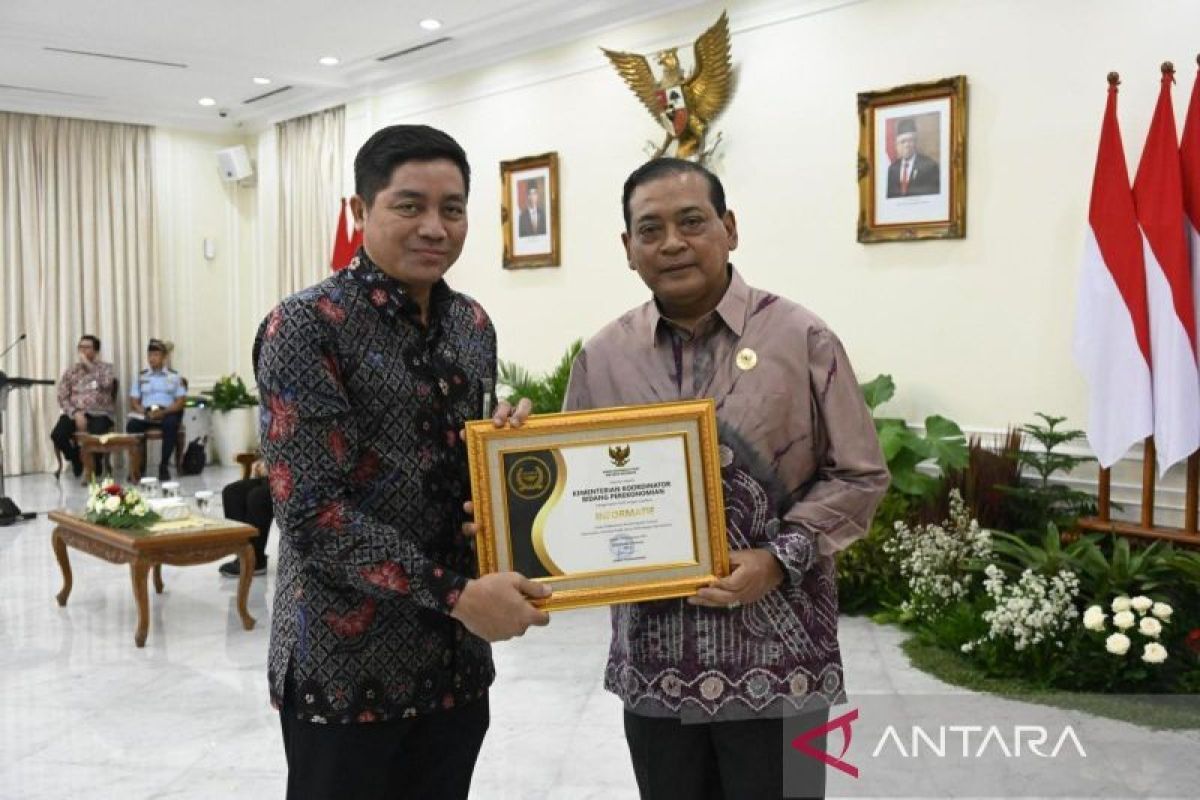 Kemenko Perekonomian Pertahankan Predikat Badan Publik Informatif