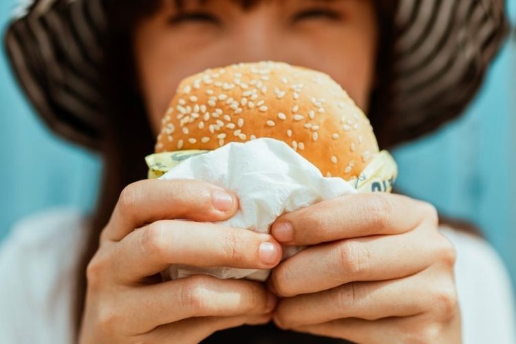 Ingin Turun BB? Jangan Lewatkan Sarapan Setiap Pagi, Penelitian: Konsumsi Karbohidrat di Pagi Hari Membantu Metabolisme