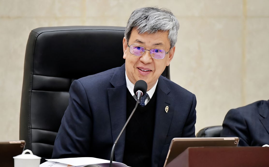 PM Chen Apresiasi MND untuk Segera Mengirim Peringatan Pesan Singkat, Meminta Militer untuk Jangan Berkecil Hati