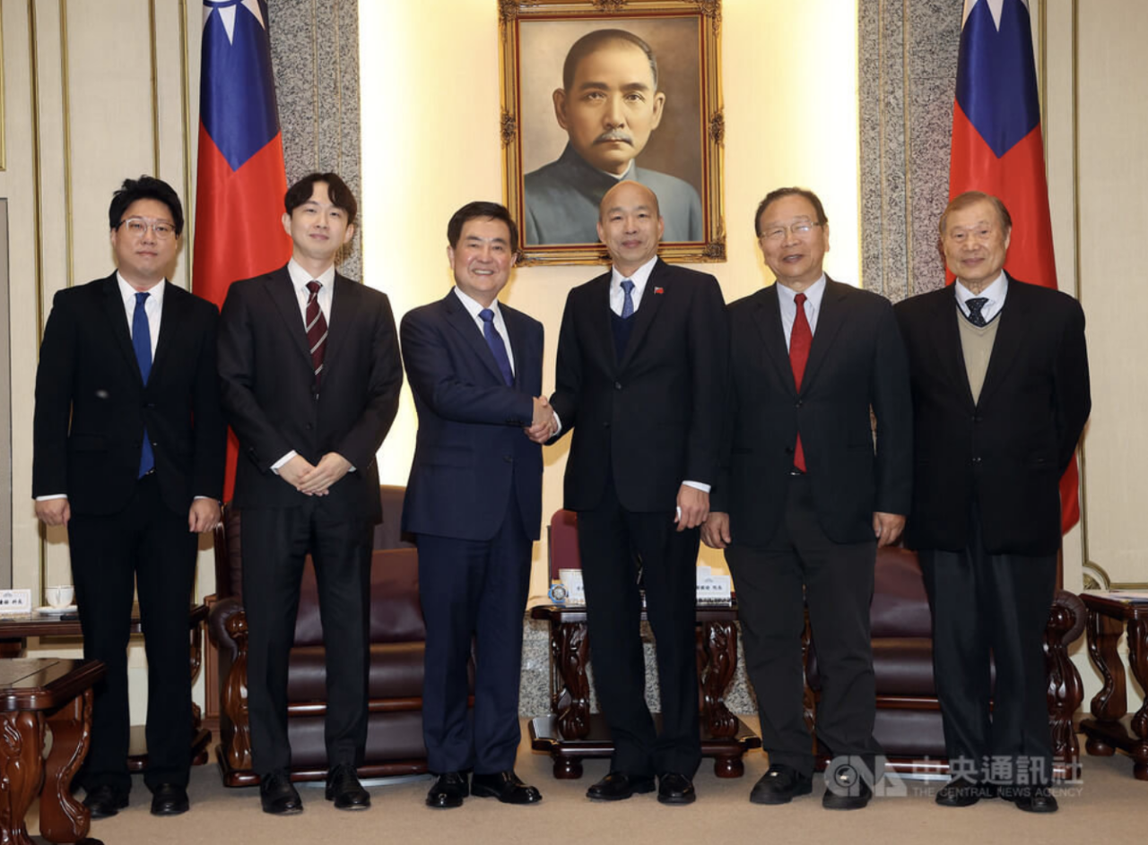 Bertemu dengan Ketua Kantor Perwakilan Korea Selatan di Taipei, Ketua Yuan Legislatif Han Kuo-yu Berharap Dapat Memperkuat Hubungan Bilateral